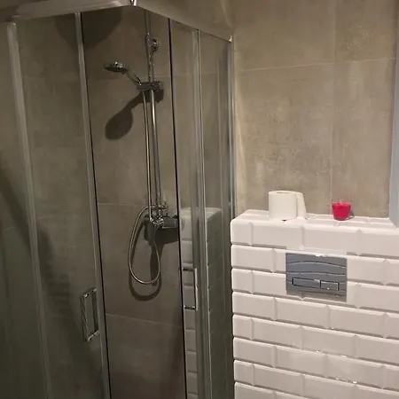 Apartament Blisko Centrum Варшава Екстер'єр фото